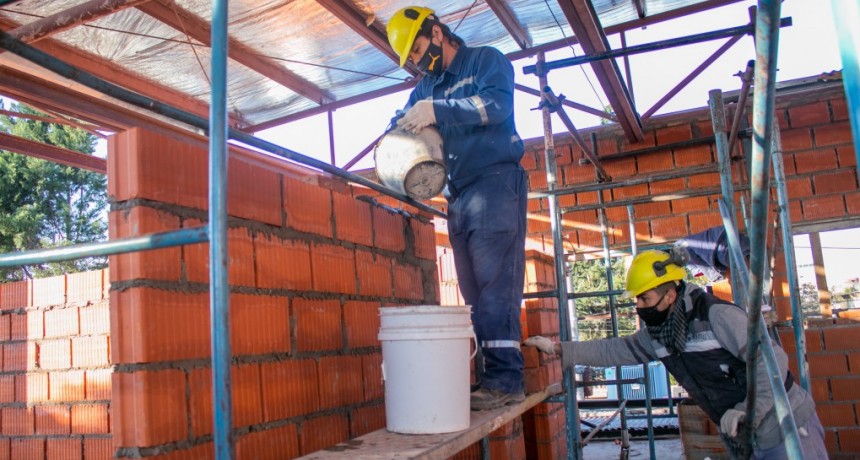  Con aportes de empresas locales, avanza la obra del nuevo laboratorio del hospital 