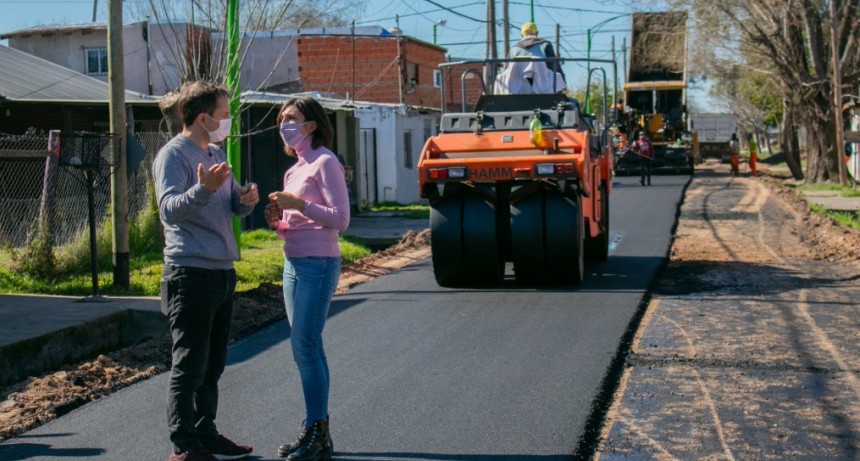 El Municipio reasfaltó la calle Félix Fernández en el barrio La Josefa
