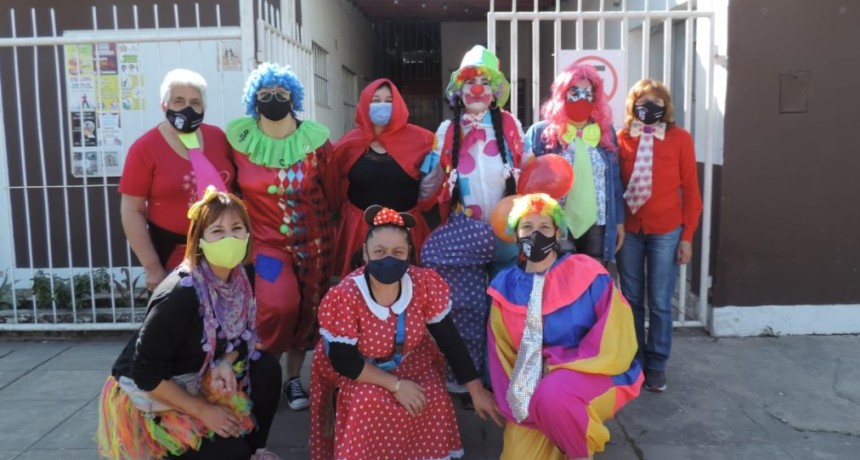 La caravana de la Alegría recorrió Barrio Dallera y Barrio Romano