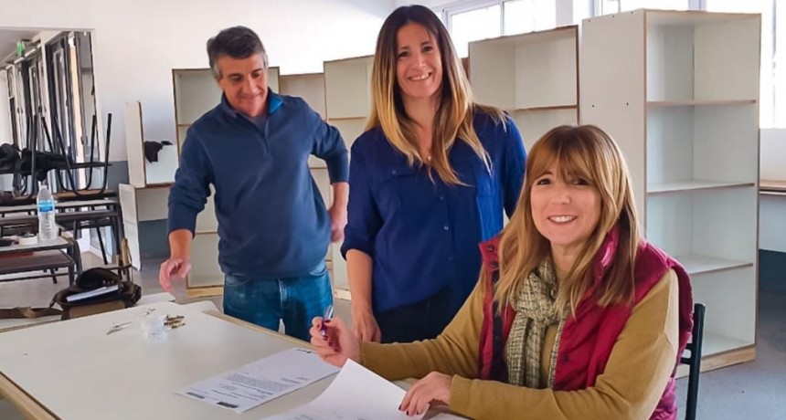 FINALIZAN LA CONSTRUCCIÓN DEL EDIFICIO DE LA SECUNDARIA 14 Y EL MIÉRCOLES COMIENZAN LAS CLASES EN LAS NUEVAS INSTALACIONES 
