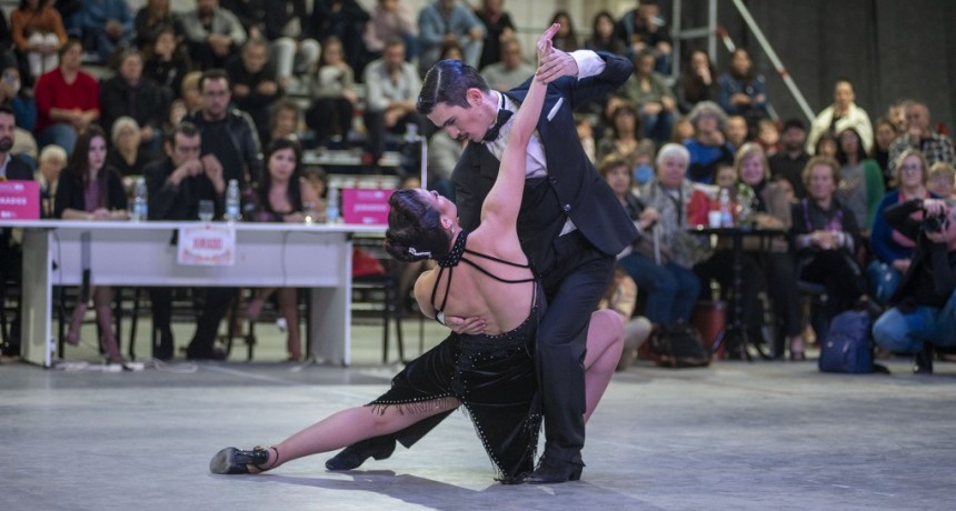 Campana brilló como sede del Preliminar del Mundial de Tango