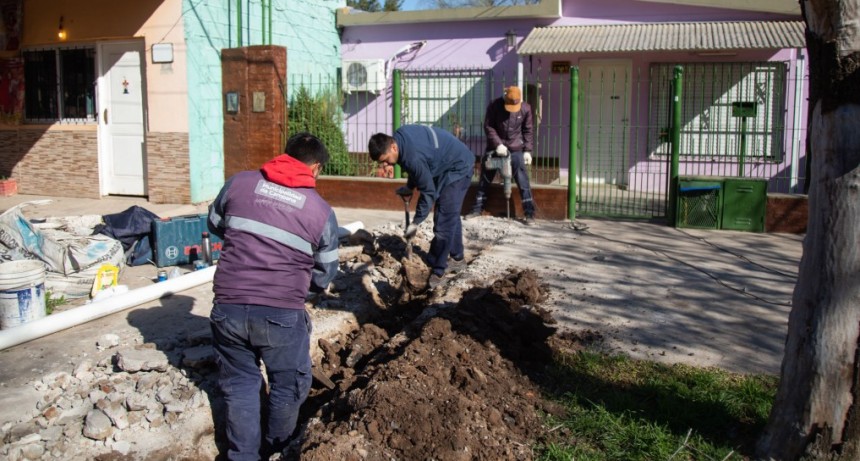 San Felipe: casi un centenar de familias ya regularizó  sus conexiones cloacales de forma gratuita
