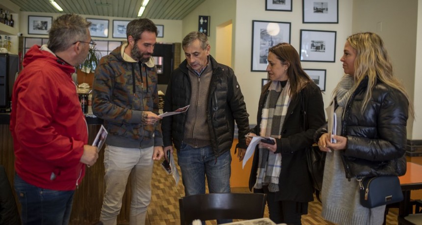 Concejales de Juntos conversaron con comerciantes sobre el beneficio que impulsó Abella