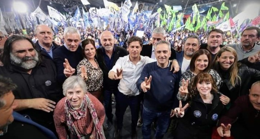 Soledad Alonso en el masivo acto de apoyo del movimiento obrero a Axel Kicillof