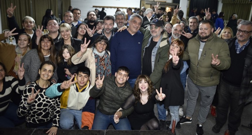 Pedro Saborido se presentó en el Círculo Abruzzese con su Monólogo sobre el Peronismo