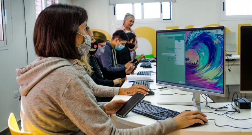 El Centro Educativo Digital, un espacio que achica desigualdades y amplía oportunidades