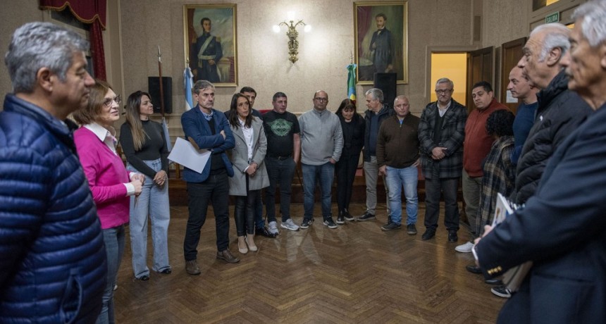 El Concejo Deliberante reconoció al autor Juan Carlos Pelizza