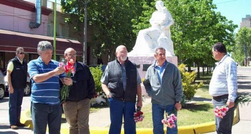 Este Domingo el Sindicato del Petr&oacute;leo y Gas Privado de Campana suspende su tradicional entrega de flores por el Dia de la Madre