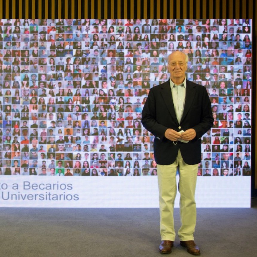 La Organizaci&oacute;n Techint distingue a m&aacute;s de 1250 alumnos con desempe&ntilde;o acad&eacute;mico de excelencia