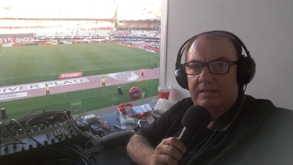RIVER PLATE vs BOCA JUNIORS POR RADIO CITY CAMPANA FM 91.7 Mhz