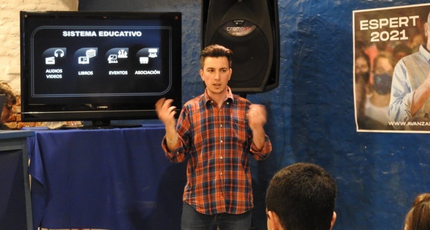 LA JUVENTUD DE &lsquo;&rsquo;AVANZA CAMPANA&rsquo;&rsquo; REALIZ&Oacute; UN SEMINARIO DE FORMACION PERSONAL