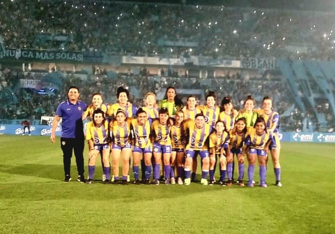 Néstor Gómez :  más allá de la derrota fue una gran experiencia para las chicas