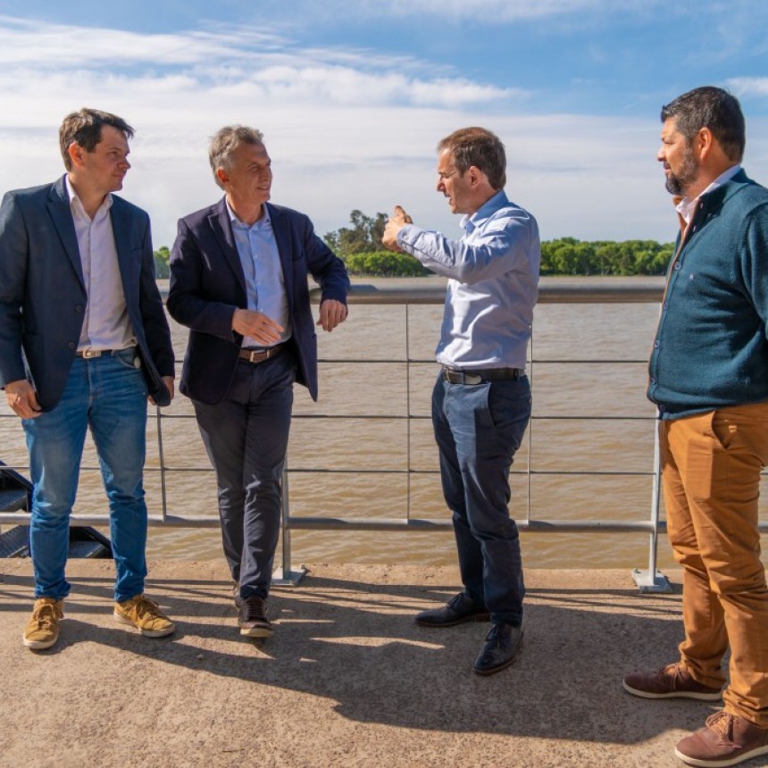 Macri visitó Campana y junto a Abella charlaron con vecinos pensando en 2023