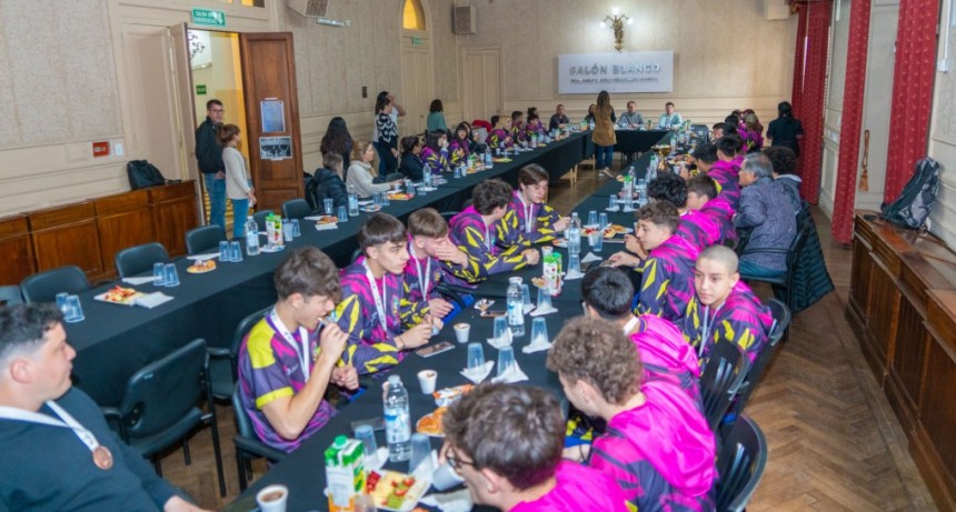 Abella agasajó a los medallistas de los Juegos Bonaerenses