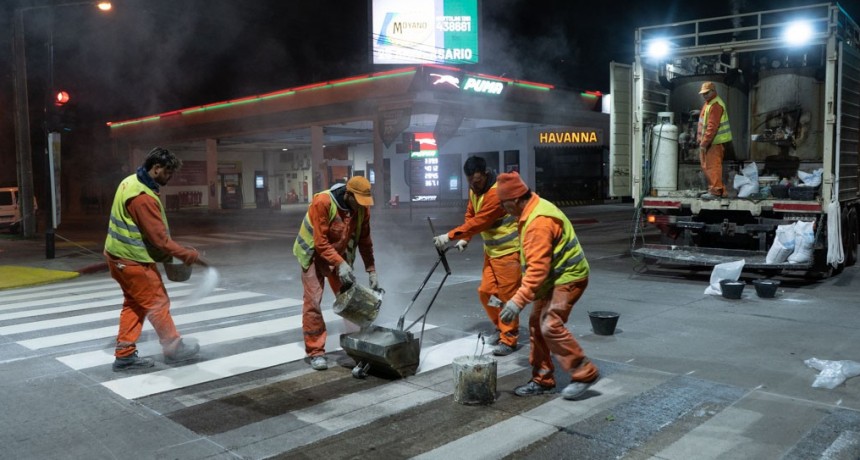 Plan de renovación de la avenida Mitre: avanzan los trabajos de demarcación vial