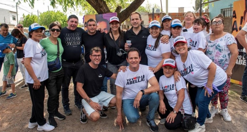 Abella llamó a votar “boleta completa para seguir transformando Campana”
