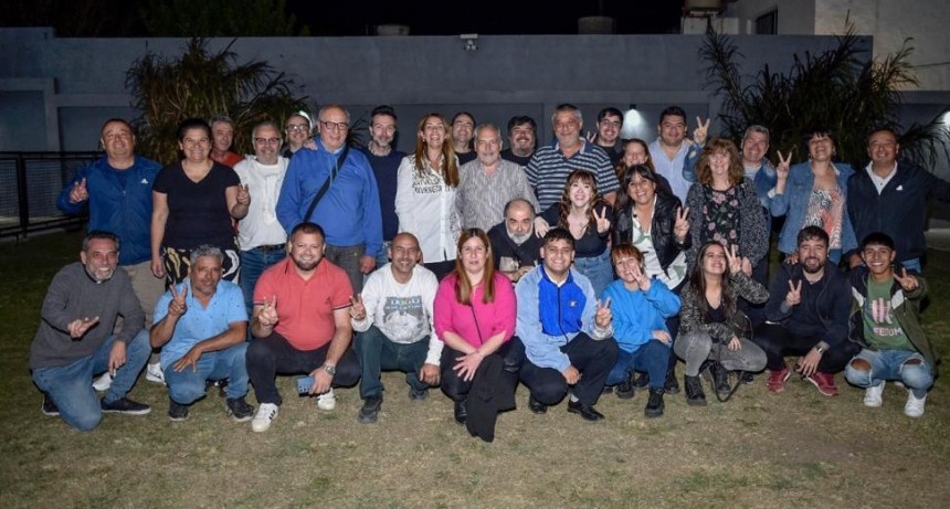 Cónclave del Partido Justicialista de Campana y aliados para diagramar la campaña de Sergio Massa