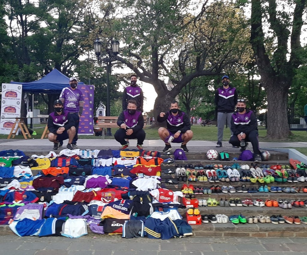 LA SELECCION DE FUTBOL DE CAMPANA PISANDO FUERTE CON SU CAMPAÑA : EN PATA NO