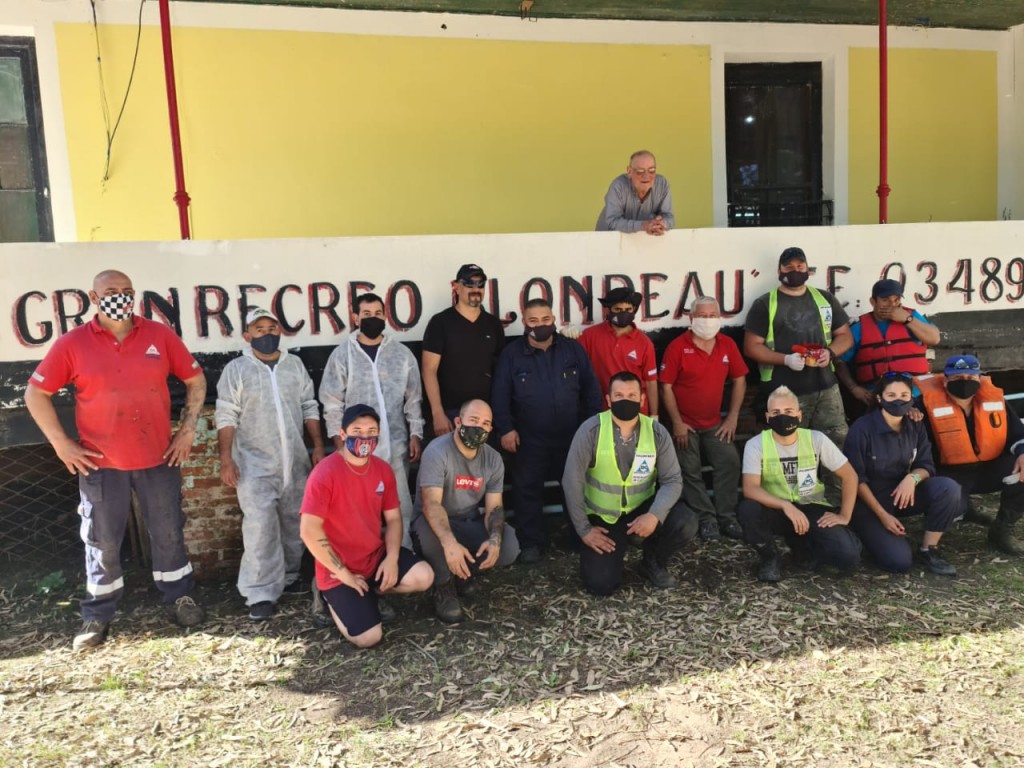 Defensa Civil realizó un voluntariado para acondicionar el histórico Recreo Blondeau