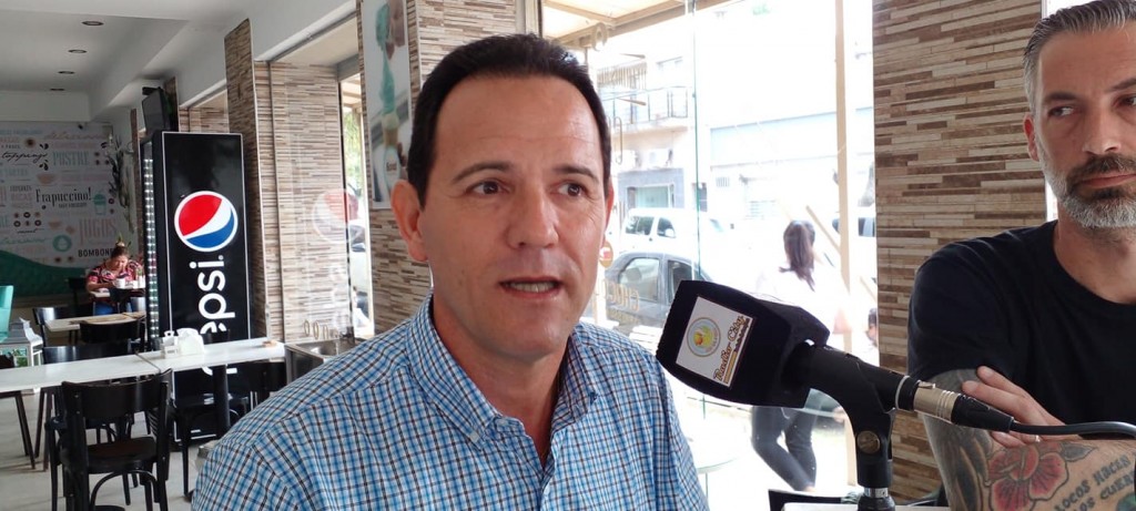 Radio City Campana en directo desde Cafetería KOVAL junto a los candidatos locales