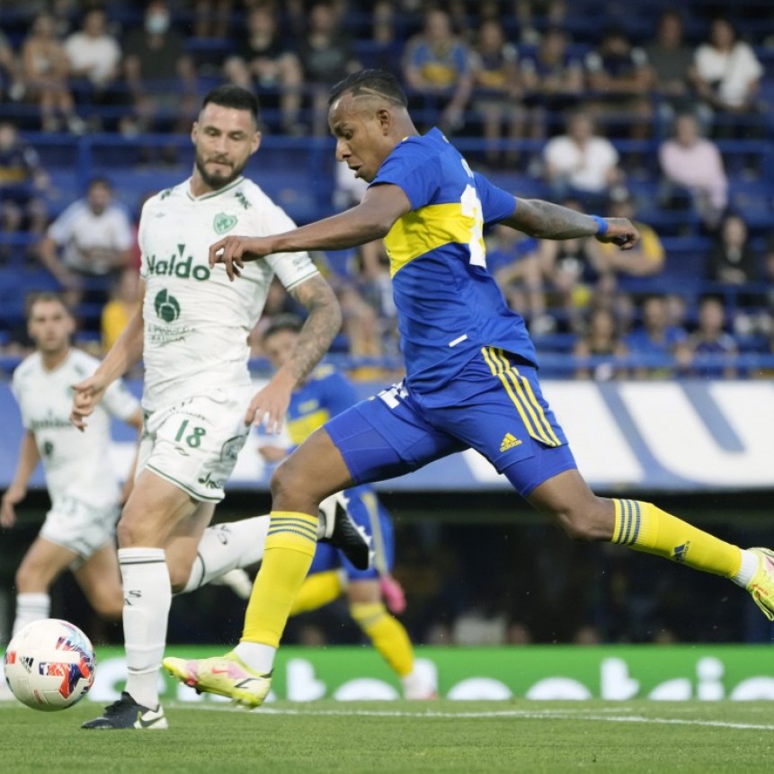 Con la victoria ante Sarmiento,  Boca está cada vez más cerca de la Copa Libertadores 