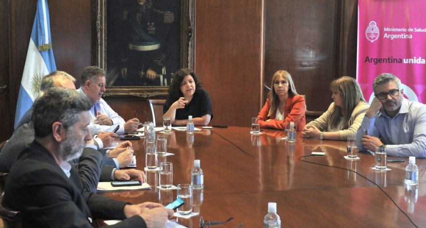  MINISTROS DE SALUD DEL PAÍS CONSENSUARON EXTENDER HASTA EL 11 DE DICIEMBRE LA CAMPAÑA NACIONAL DE VACUNACIÓN 