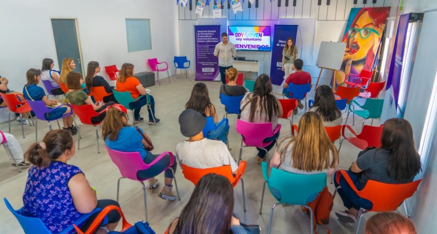 Más de 60 jóvenes participan del programa de voluntariado del Municipio 