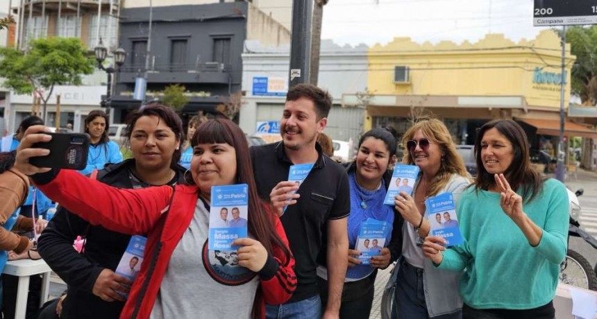 La campaña en apoyo a Sergio Massa cerrará con un banderazo