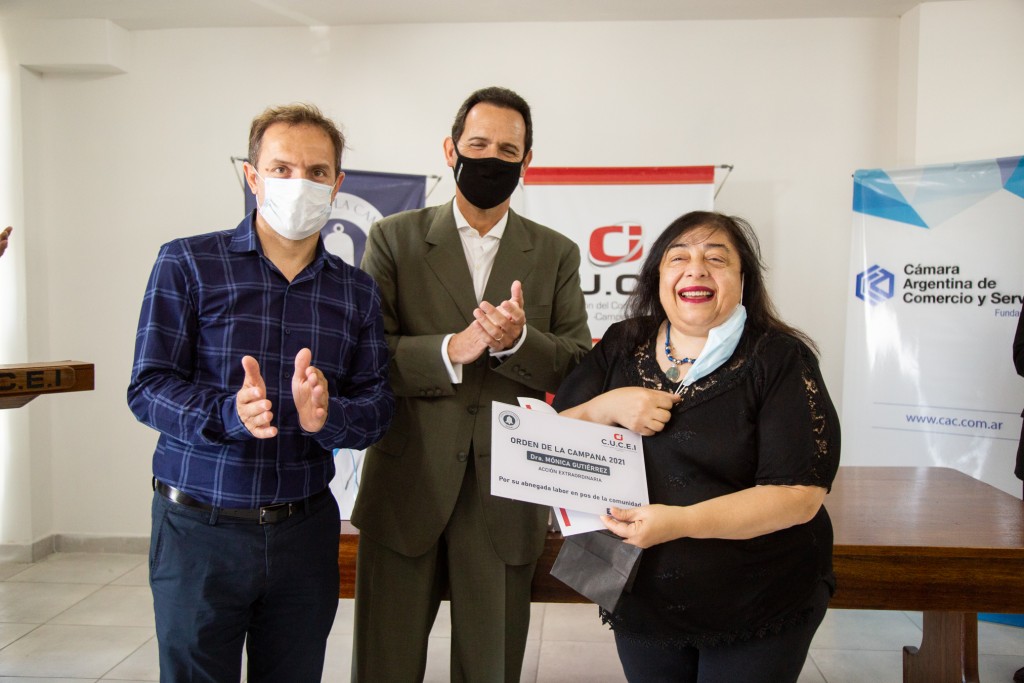 Abella felicitó a la Dra. Mónica Gutiérrez por la Orden de la Campana