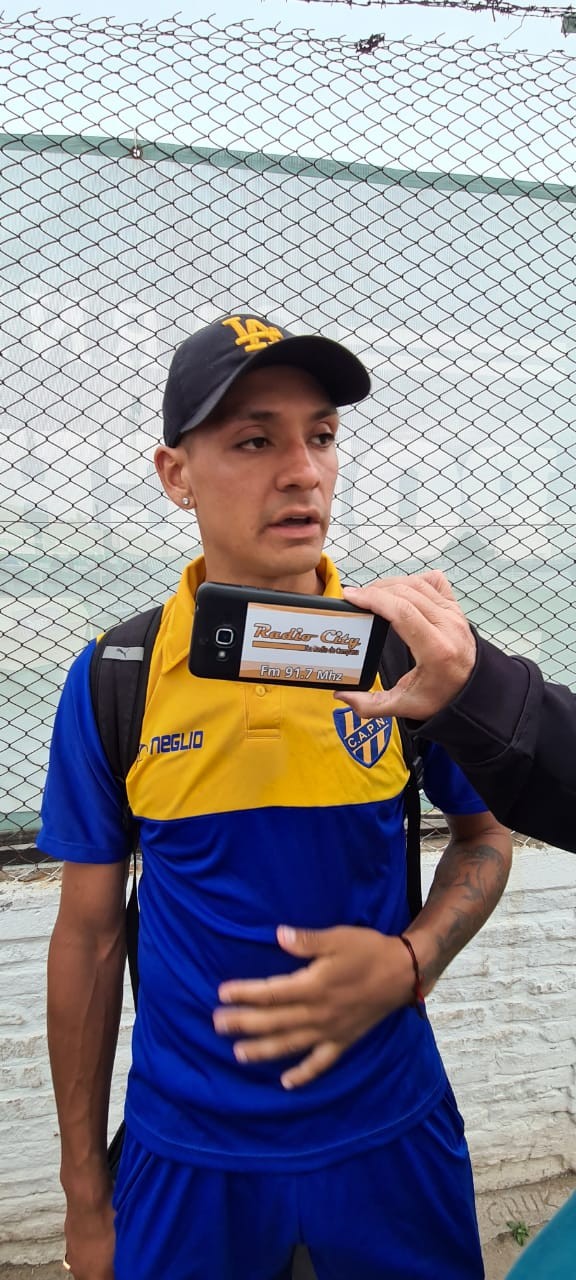 Antonio Samaniego : las distracciones nos hicieron perder el partido