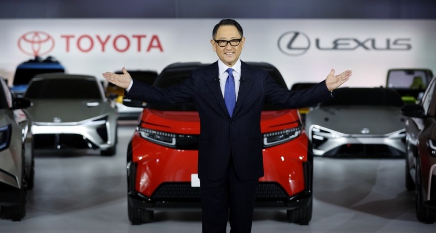 Toyota presentó nuevos vehículos eléctricos a batería en su camino hacia la neutralidad en carbono