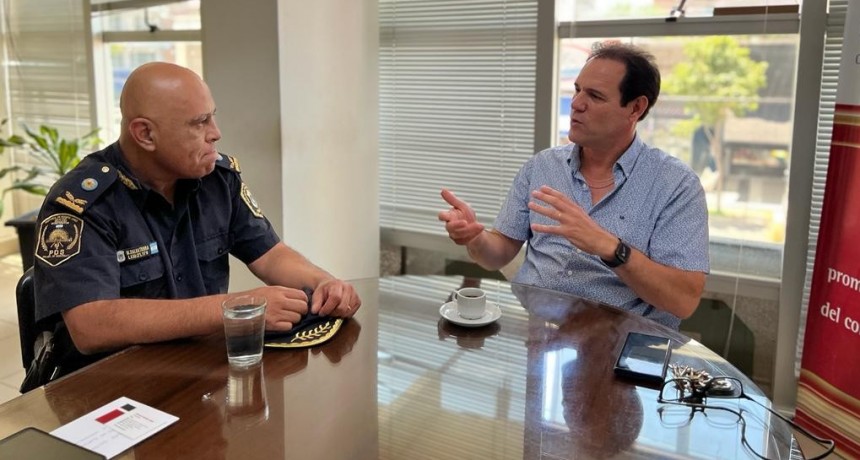 CUCEI: REUNIÓN CON EL NUEVO JEFE DE LA POLICÍA DEPARTAMENTAL
