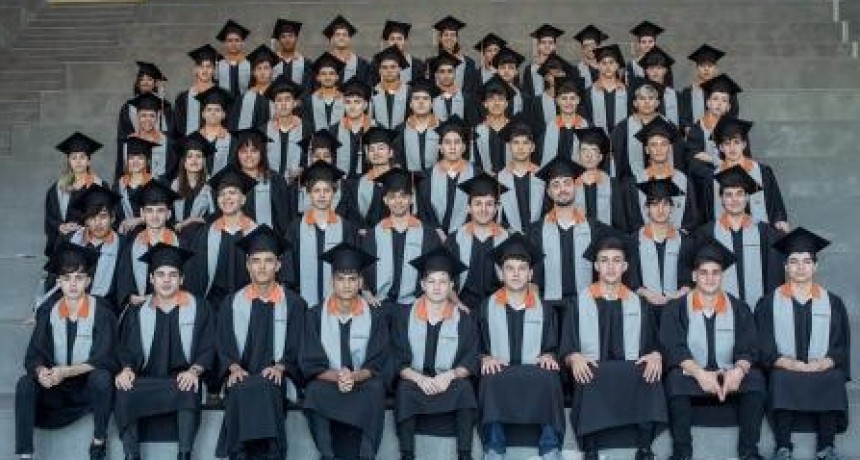 Se graduó la 4º camada de estudiantes de la Escuela Técnica Roberto Rocca