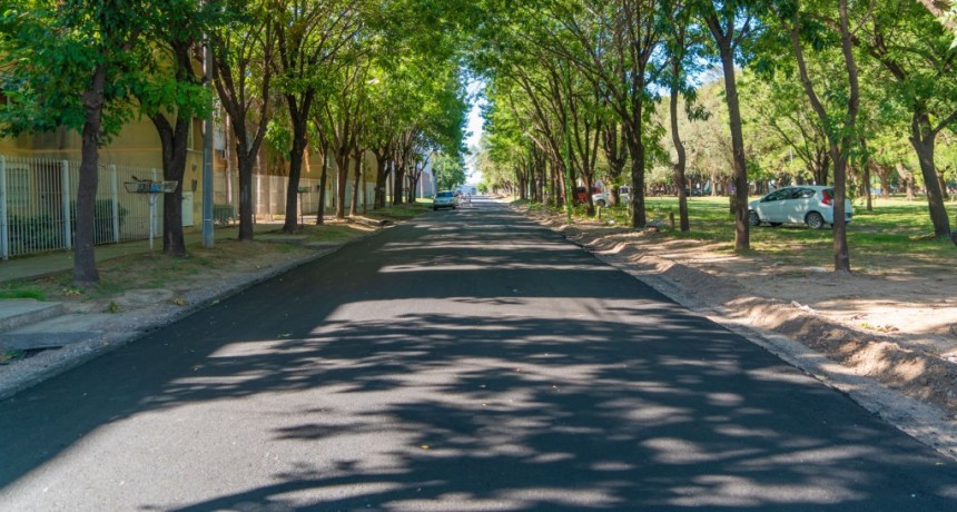 El Municipio reasfaltó por completo el circuito de la zona del cementerio 