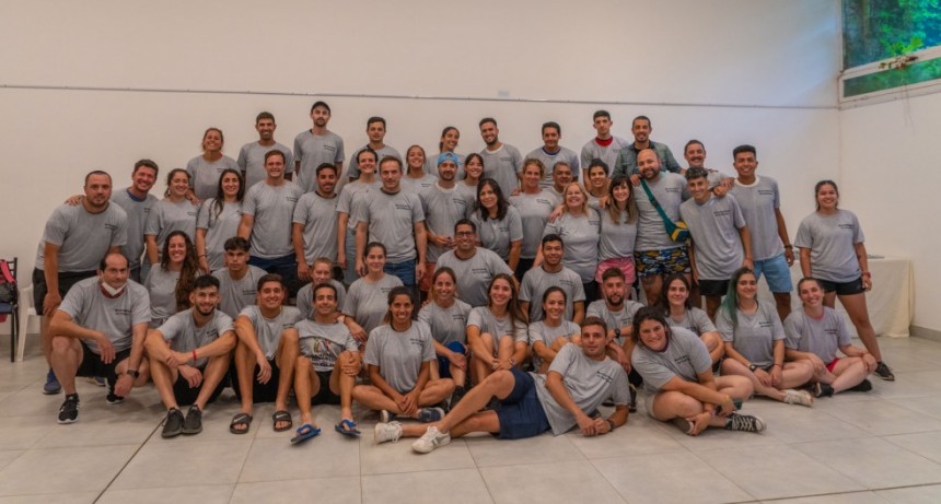 El Intendente compartió una reunión de trabajo con el equipo de profesores de la Colonia Municipal de Verano