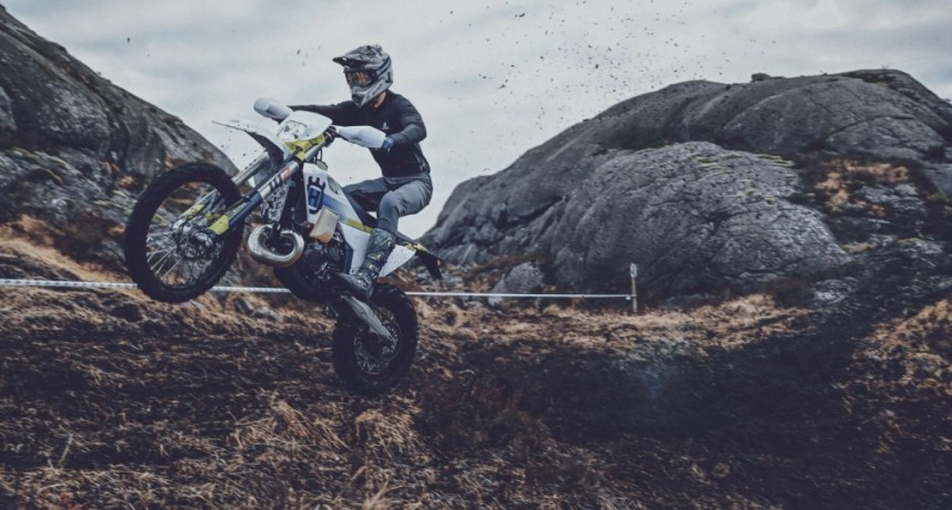 Husqvarna Motorcycles presenta la versión 2024 de la TE 300