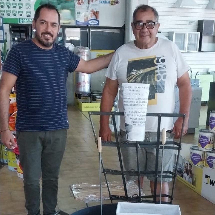 Lujan Bidegain fue el ganador del sorteo Navidad de Materiales Ruta 9