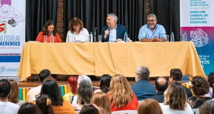 Campana recibió la colección “ESI en las escuelas bonaerenses. Más derechos en las aulas”