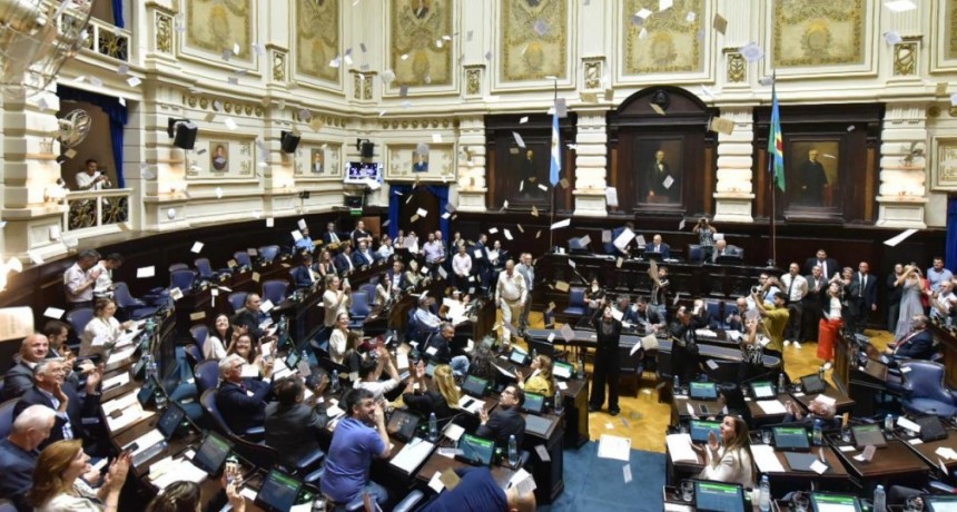 Soledad Alonso acompañó al sindicato de bancarios durante la aprobación de la ley que repara sus derechos 